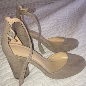 Lauren Conrad heels